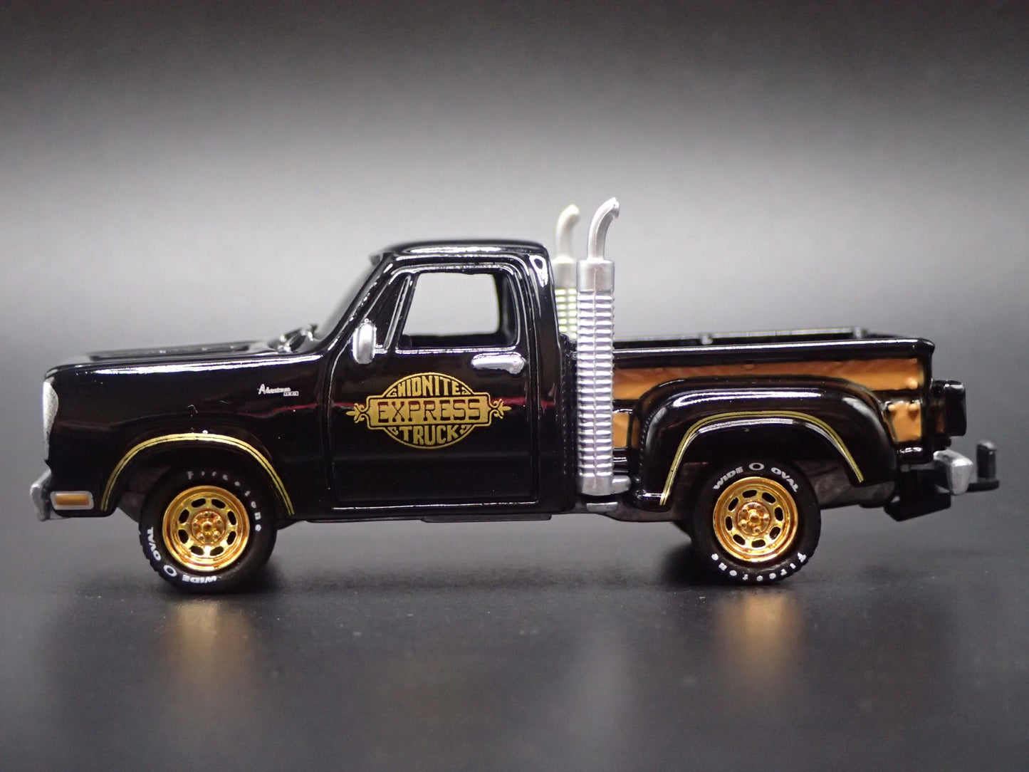 1978 78 DODGE WARLOCK PICKUP TRUCK MIDNIGHT EXPRESS 1/64 SCALE DIECAST MODEL CAR