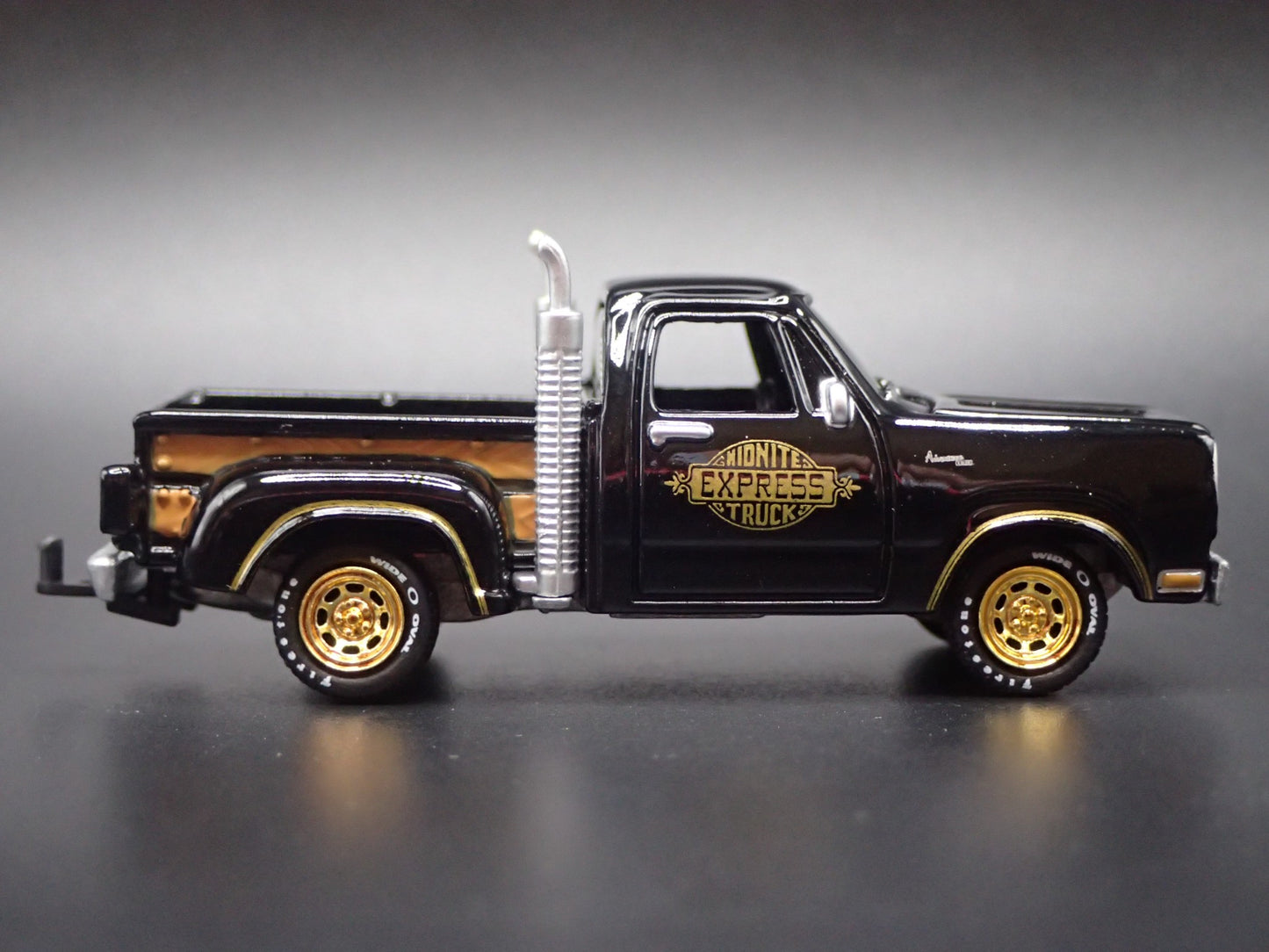 1978 78 DODGE WARLOCK PICKUP TRUCK MIDNIGHT EXPRESS 1/64 SCALE DIECAST MODEL CAR