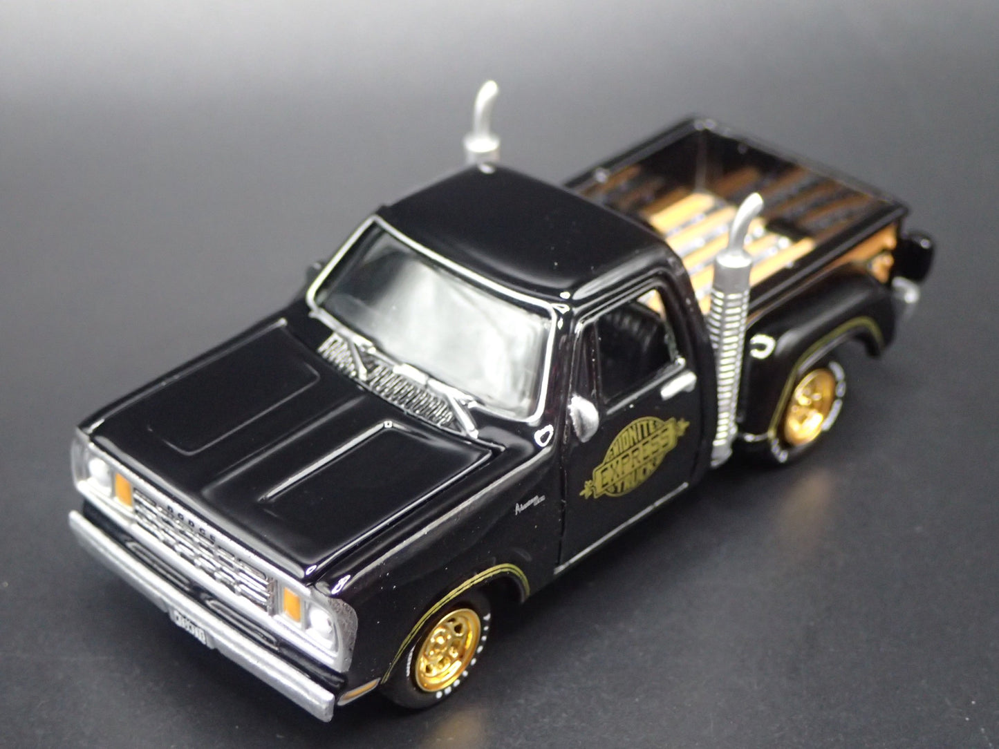 1978 78 DODGE WARLOCK PICKUP TRUCK MIDNIGHT EXPRESS 1/64 SCALE DIECAST MODEL CAR