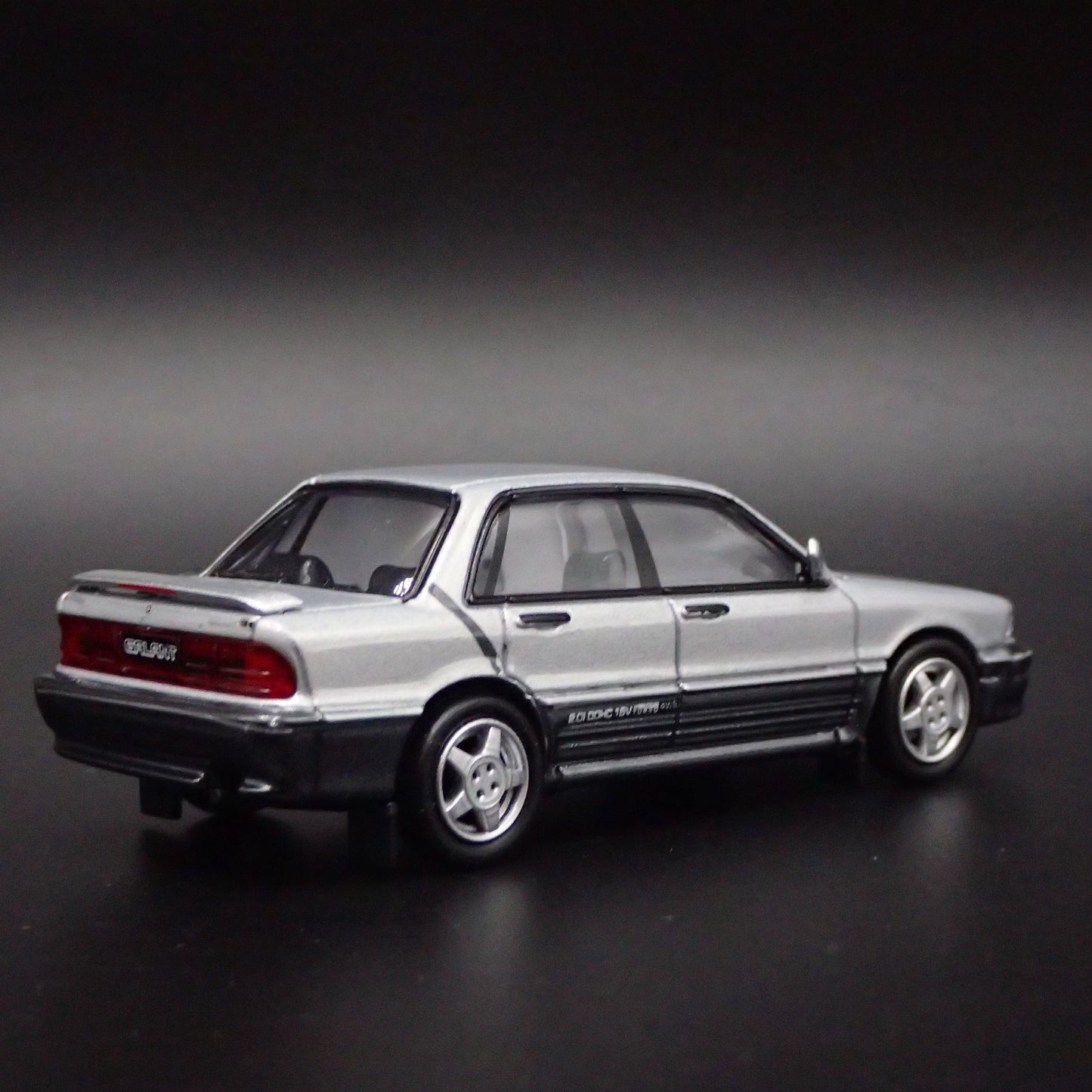 1987-1992 MITSUBISHI GALANT VR4 1:64 SCALE COLLECTIBLE DIORAMA DIECAST MODEL CAR