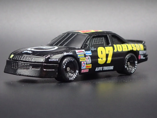 1992 92 FORD THUNDERBIRD 97 JOE BESSEY NASCAR  1:64 SCALE DIECAST MODEL CAR