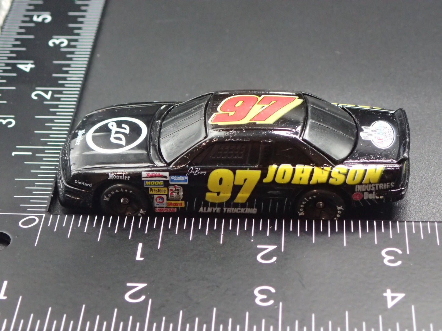 1992 92 FORD THUNDERBIRD 97 JOE BESSEY NASCAR  1:64 SCALE DIECAST MODEL CAR