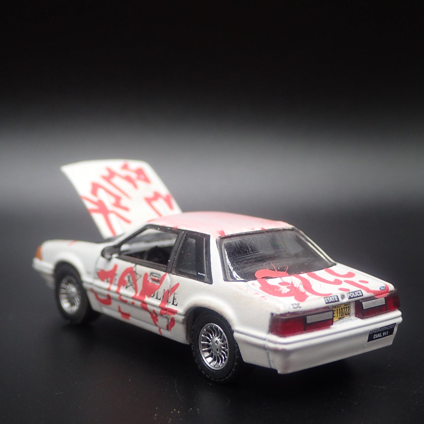 1993 FORD MUSTANG SSP OREGON STATE POLICE FOX BODY TAGGED 1:64 DIECAST MODEL CAR