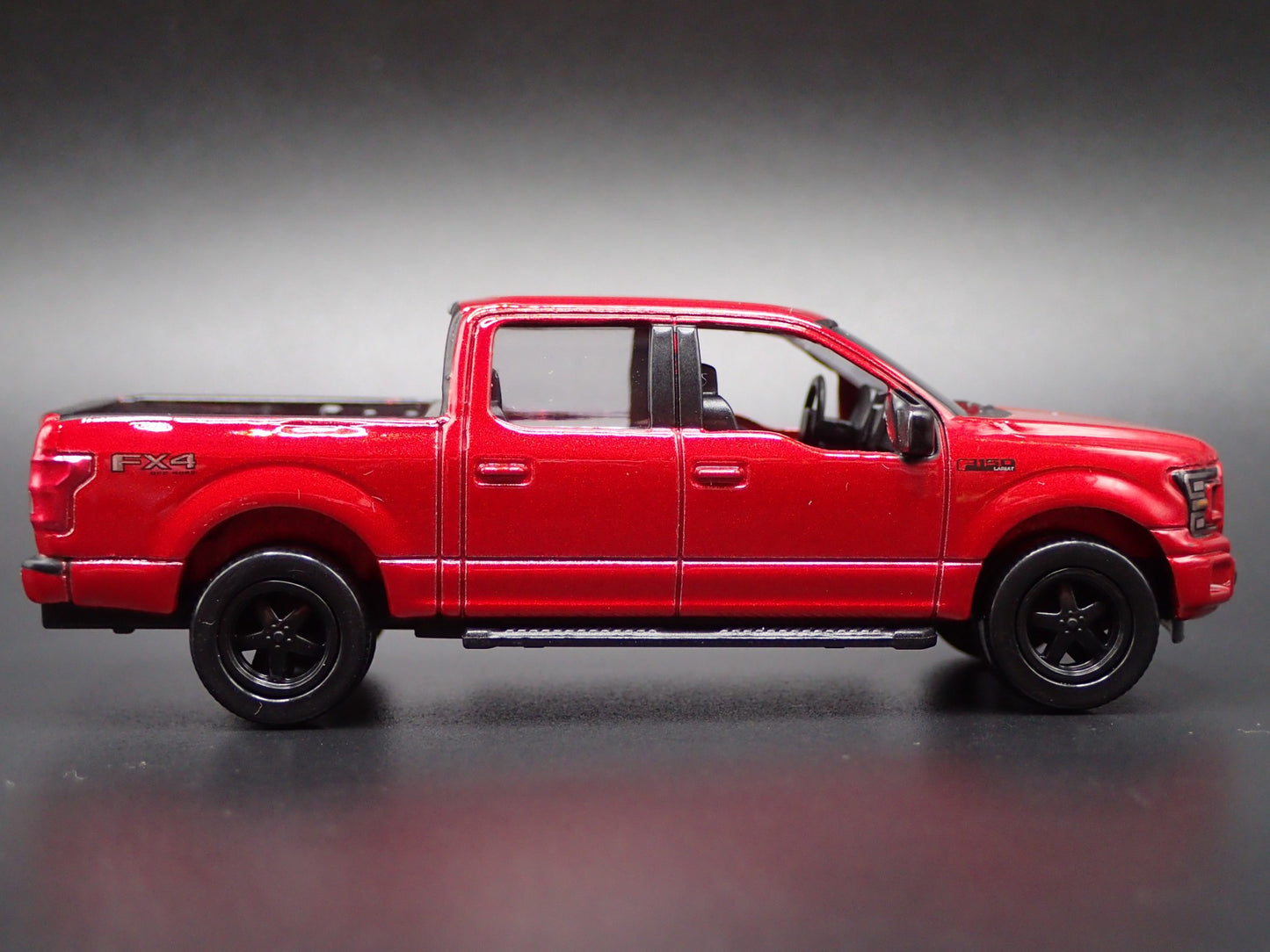 2015-2020 FORD F150 LARIAT PICKUP TRUCK RED 1:64 SCALE DIORAMA DIECAST MODEL CAR