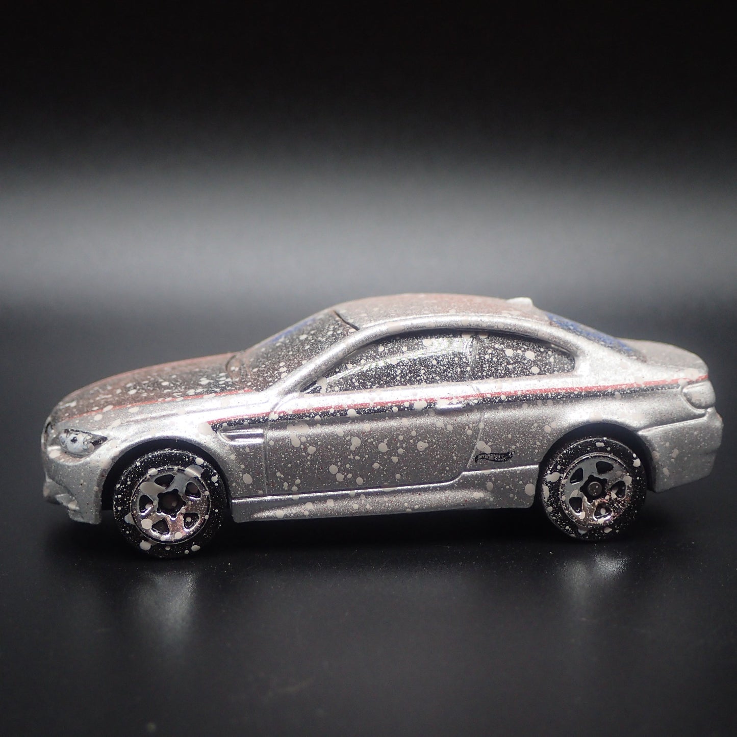 2004-2010 BMW M3 COUPE E92 ABANDONED SILVER 1:64 SCALE DIORAMA DIECAST MODEL CAR