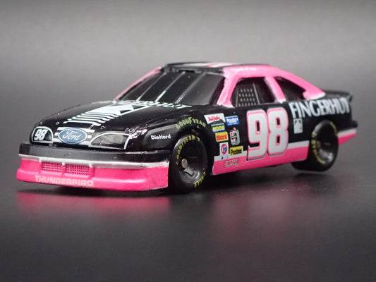 1994 94 FORD THUNDERBIRD 98 DERRIKE COPE NASCAR 1:64 SCALE DIECAST MODEL CAR