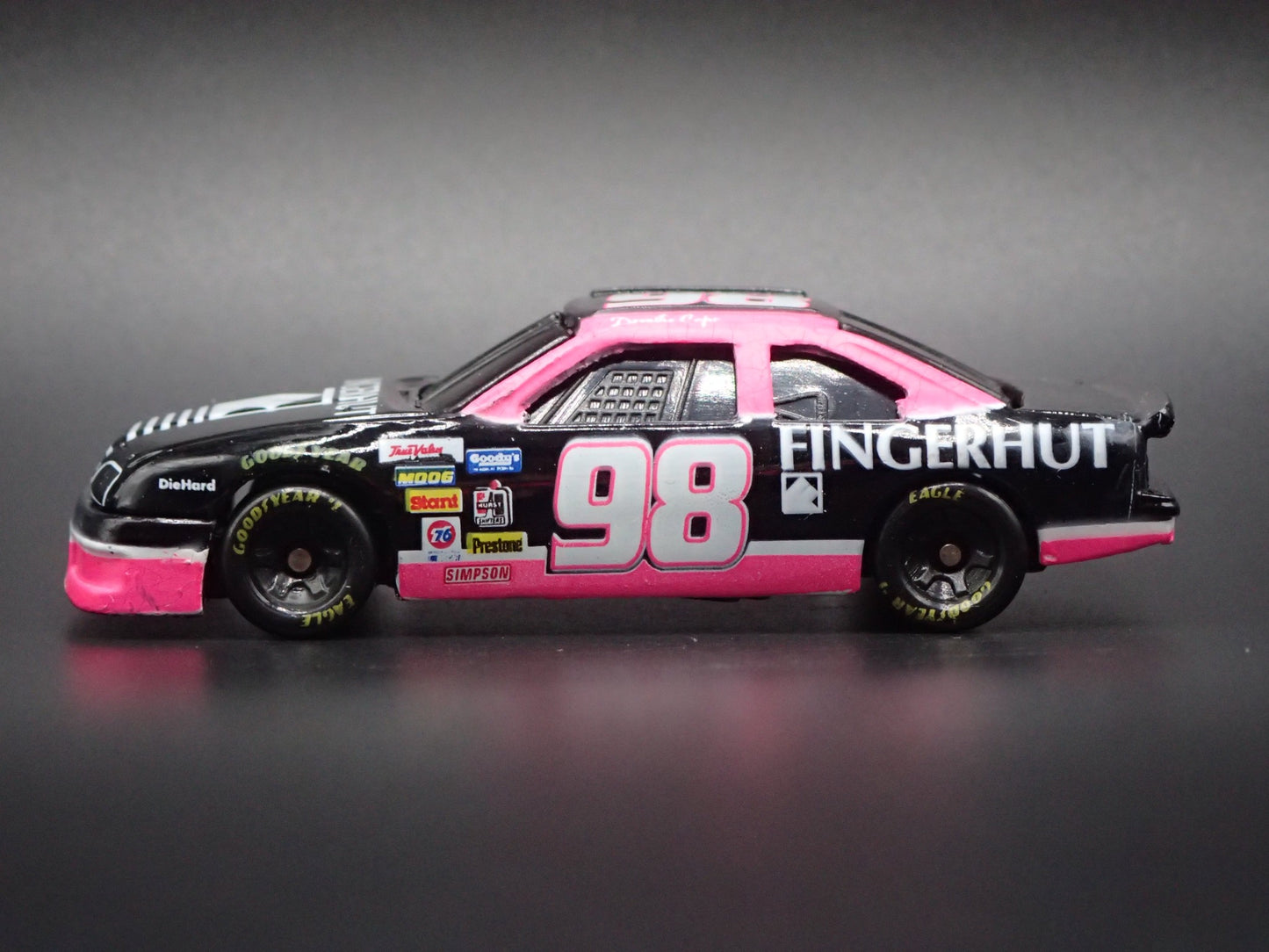 1994 94 FORD THUNDERBIRD 98 DERRIKE COPE NASCAR 1:64 SCALE DIECAST MODEL CAR