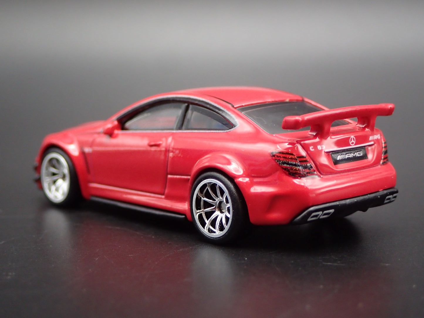 2011 -2015 MERCEDES-BENZ C63 AMG COUPE BLACK SERIES 1:64 SCALE DIECAST MODEL CAR