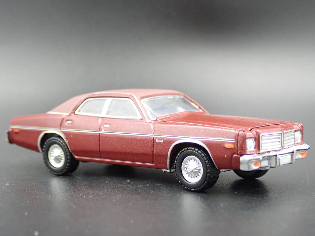 1976 76 DODGE CORONET 4 FOUR DOOR RARE 1/64 SCALE COLLECTIBLE DIECAST MODEL CAR-Burning Rubber Toy Company
