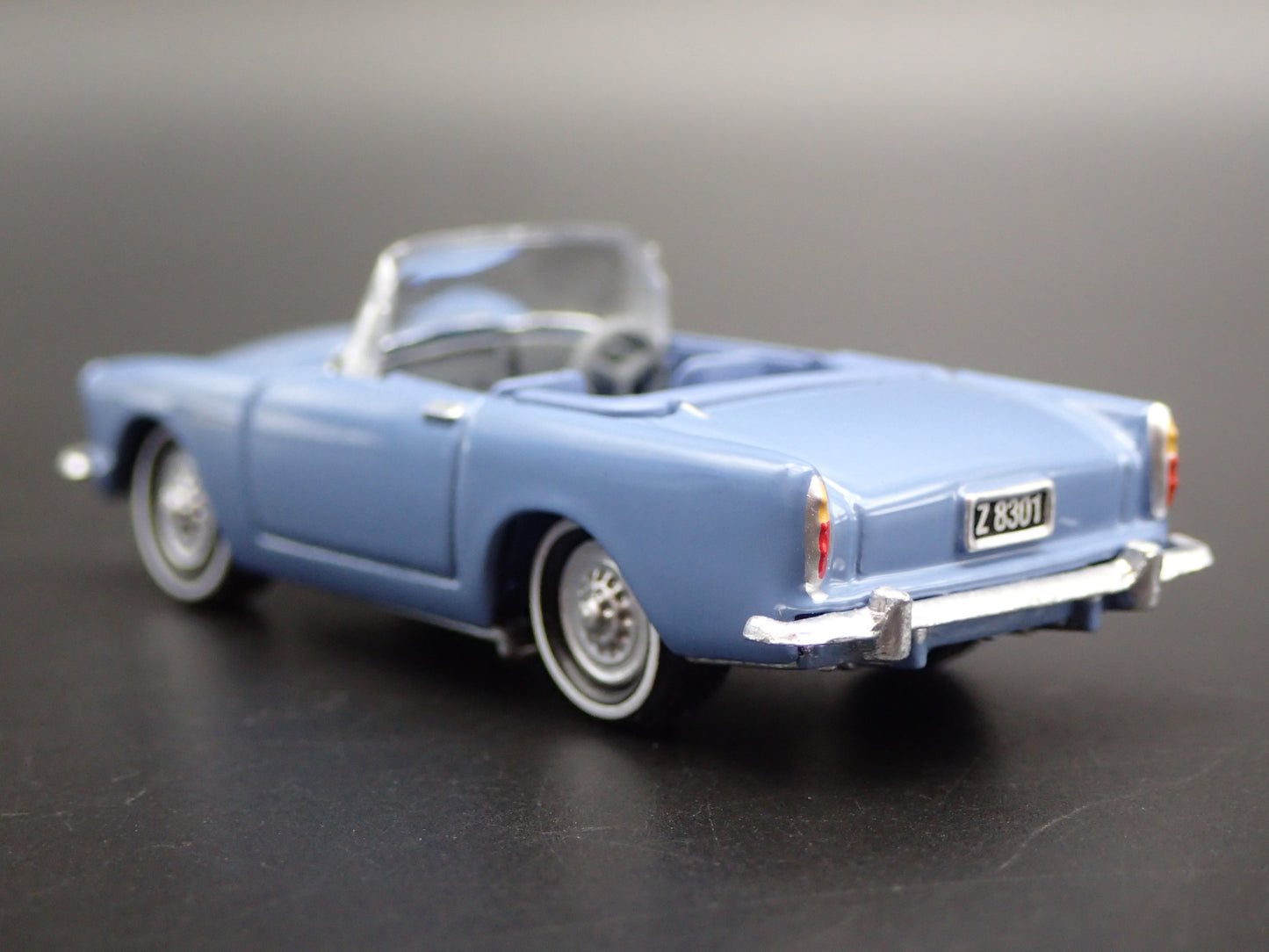 1959-1968 SUNBEAM ALPINE CONVERTIBLE JAMES BOND 007 1:64 SCALE DIECAST MODEL CAR