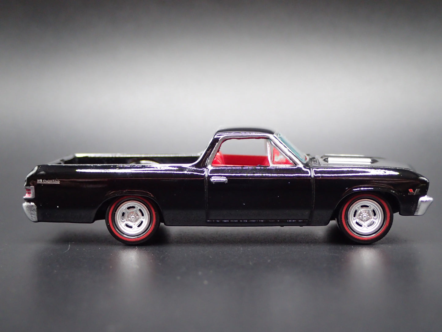 1967 67 CHEVY CHEVROLET EL CAMINO SS BLACK 1:64 SCALE DIORAMA DIECAST MODEL CAR