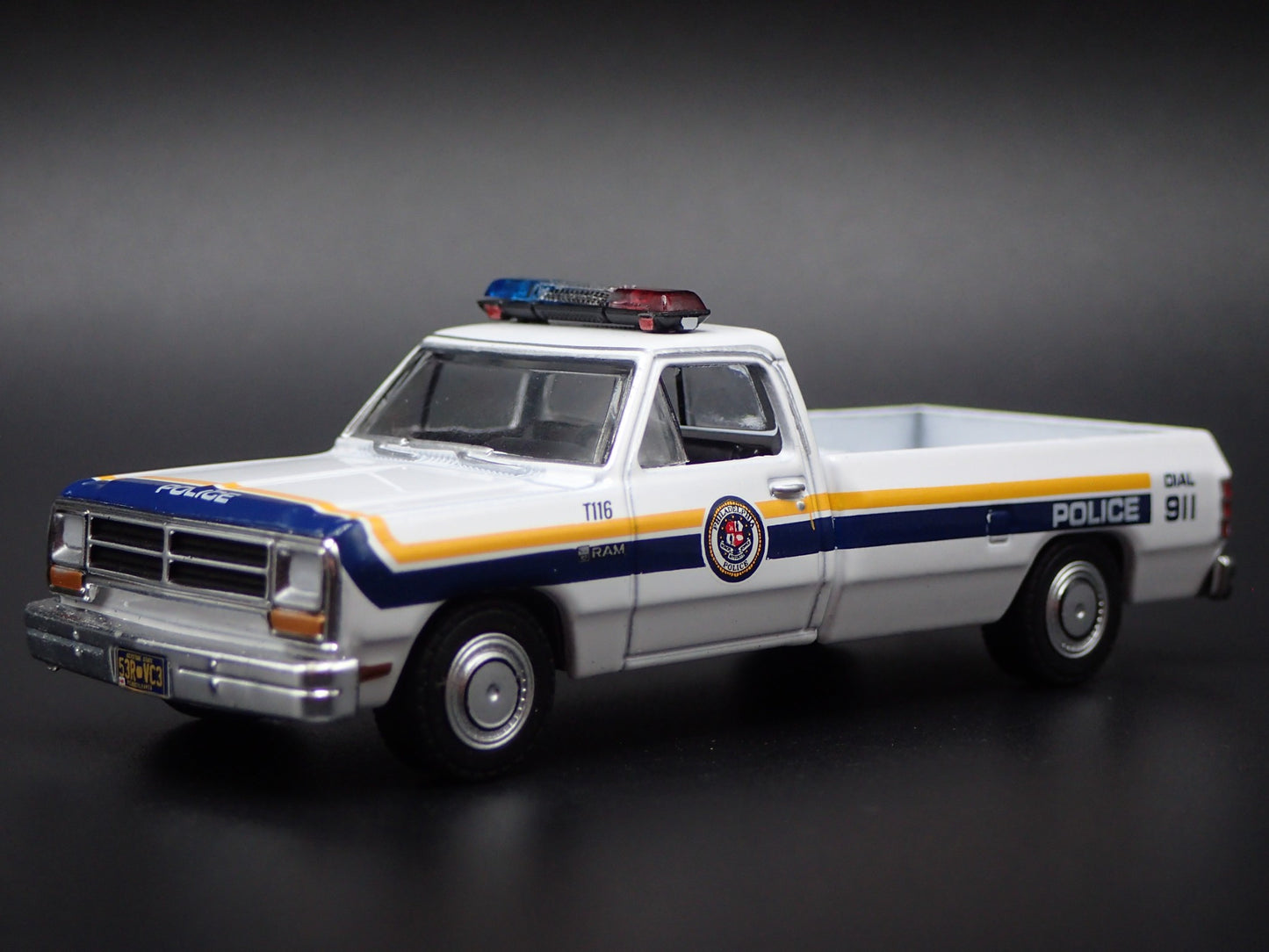 1990 90 DODGE RAM D250 PHILADELPHIA PA POLICE TRUCK 1:64 SCALE DIECAST MODEL CAR