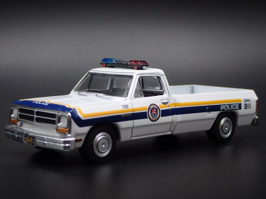 1990 90 DODGE RAM D250 PHILADELPHIA PA POLICE TRUCK 1:64 SCALE DIECAST MODEL CAR