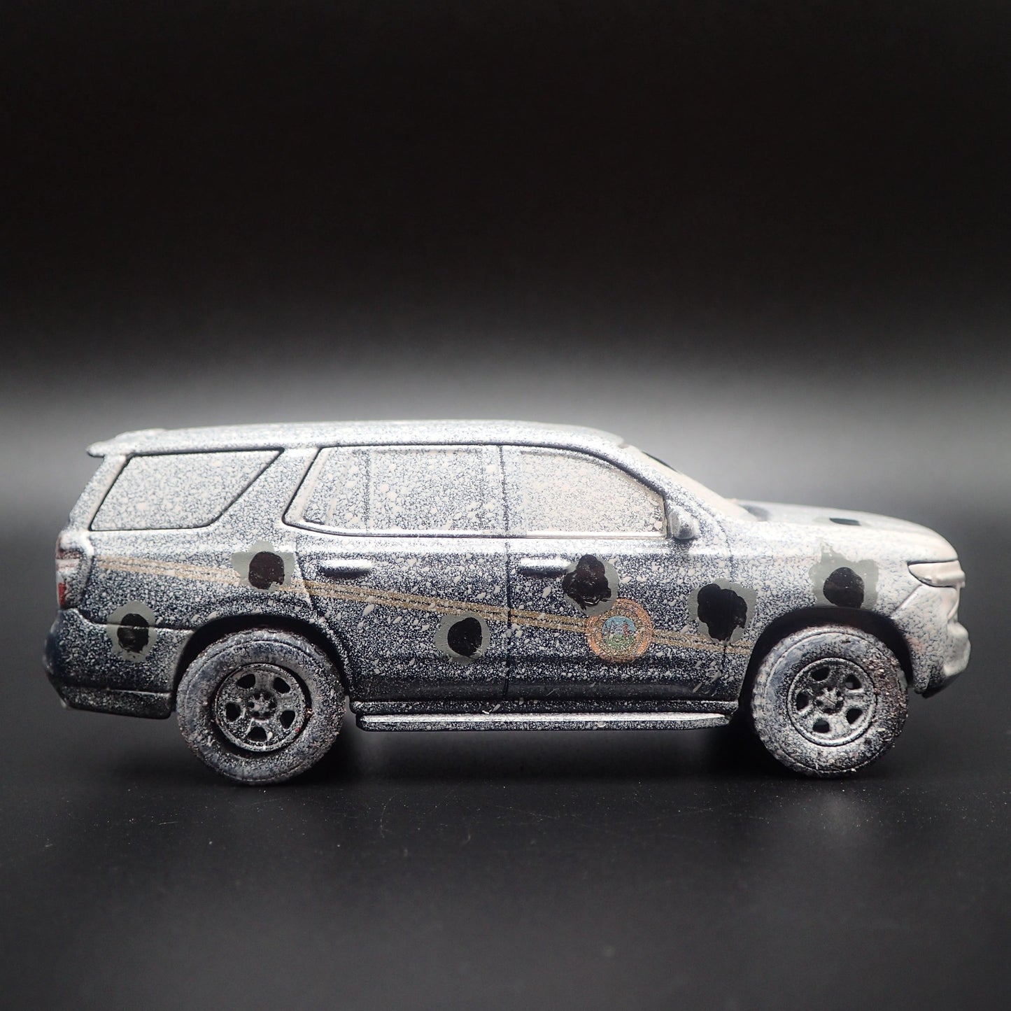 2021 21 CHEVY TAHOE PPV WEST VIRGINIA STATE POLICE BULLIT HOLES 1:64 DIECAST CAR