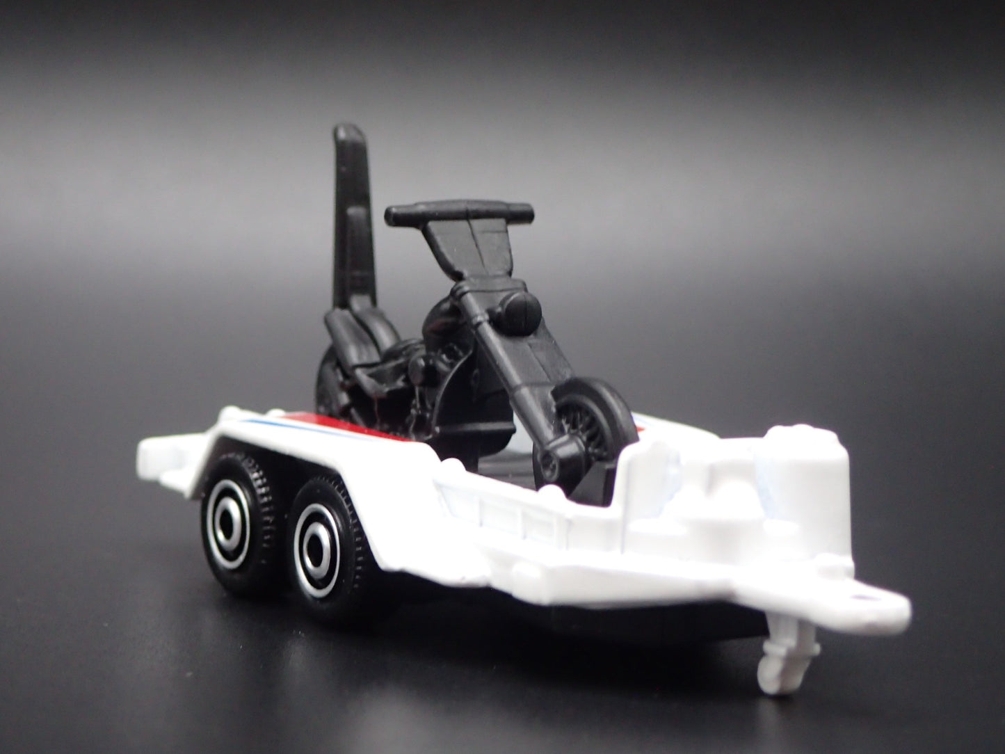 UTILITY TRAILER W MOTORCYCLE  1:64 SCALE COLLECTIBLE DIORAMA DIECAST MODEL