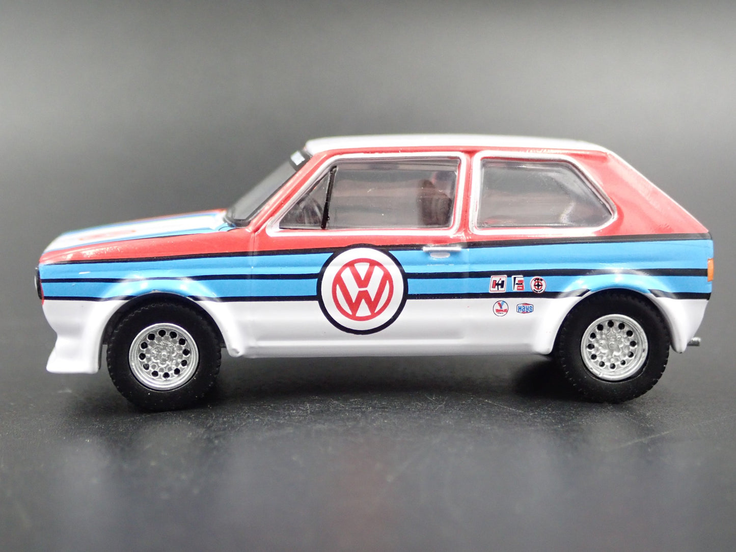 1975 75 VW VOLKSWAGEN RABBIT WIDEBODY MK1 1:64 SCALE DIORAMA DIECAST MODEL CAR