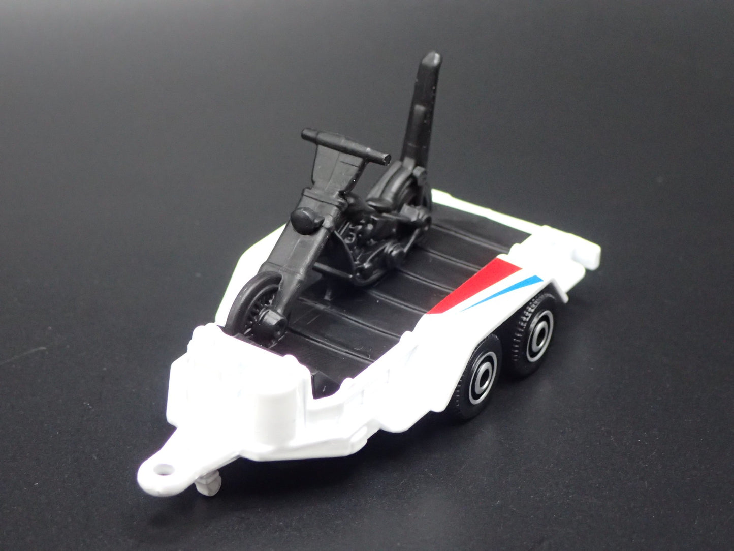 UTILITY TRAILER W MOTORCYCLE  1:64 SCALE COLLECTIBLE DIORAMA DIECAST MODEL