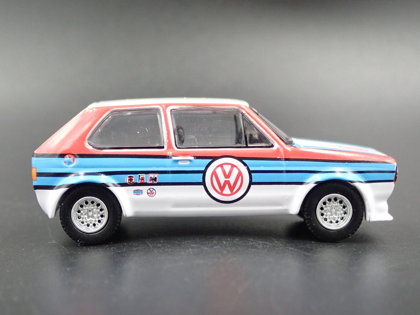1975 75 VW VOLKSWAGEN RABBIT WIDEBODY MK1 1:64 SCALE DIORAMA DIECAST MODEL CAR