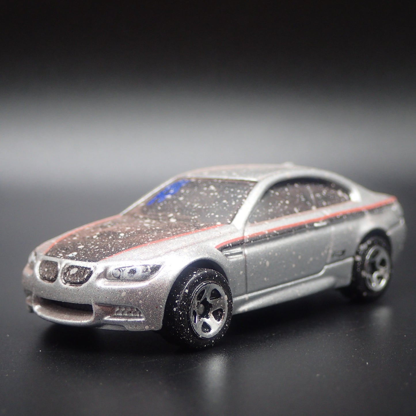 2004-2010 BMW M3 COUPE E92 BARN FIND SILVER 1:64 SCALE DIORAMA DIECAST MODEL CAR