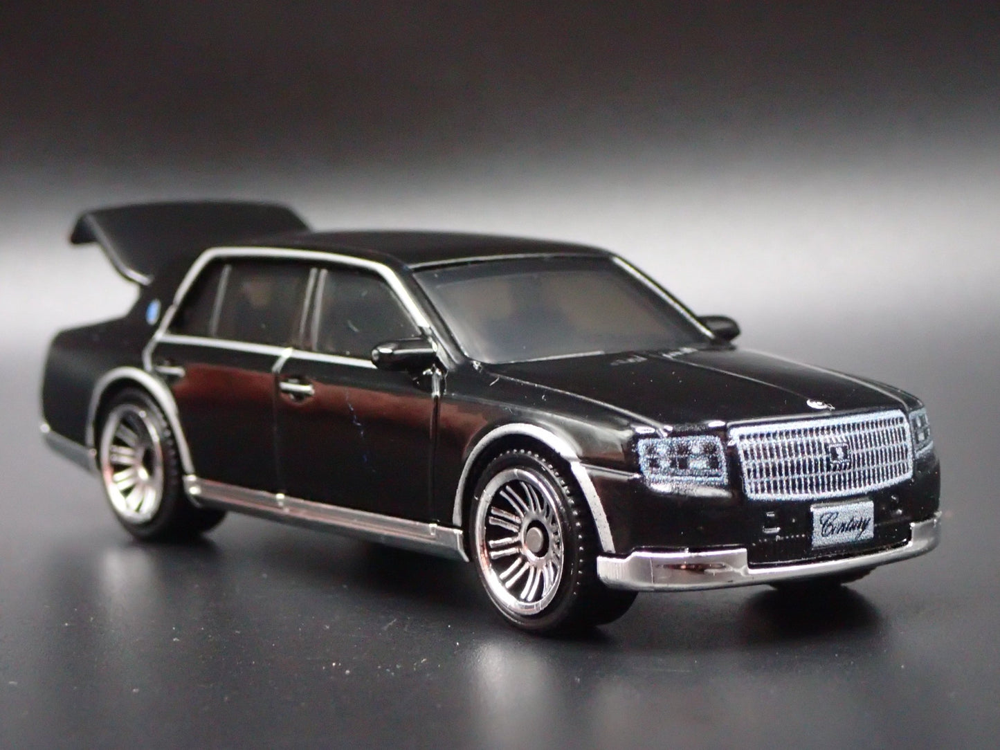 2018-2025 TOYOTA CENTURY LIMO LIMOUSINE 1/64 SCALE COLLECTIBLE DIECAST MODEL CAR
