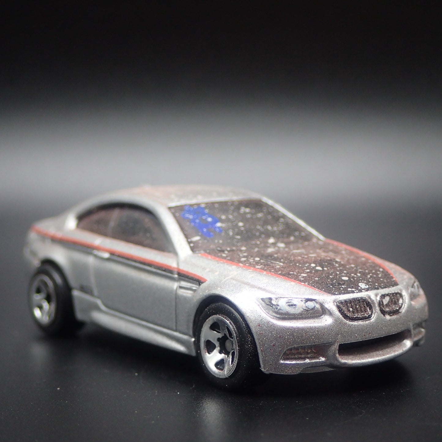 2004-2010 BMW M3 COUPE E92 BARN FIND SILVER 1:64 SCALE DIORAMA DIECAST MODEL CAR