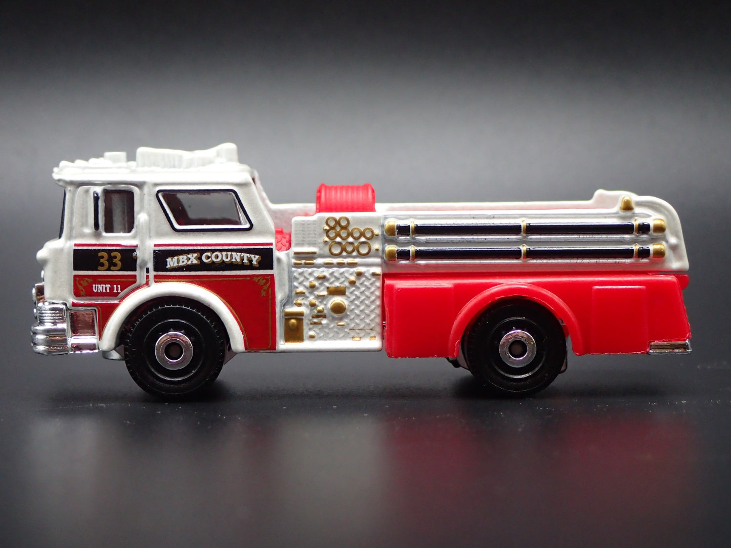 1967-1990 MACK CF FIRE ENGINE TRUCK 1:64 MB SCALE COLLECTIBLE DIECAST MODEL CAR
