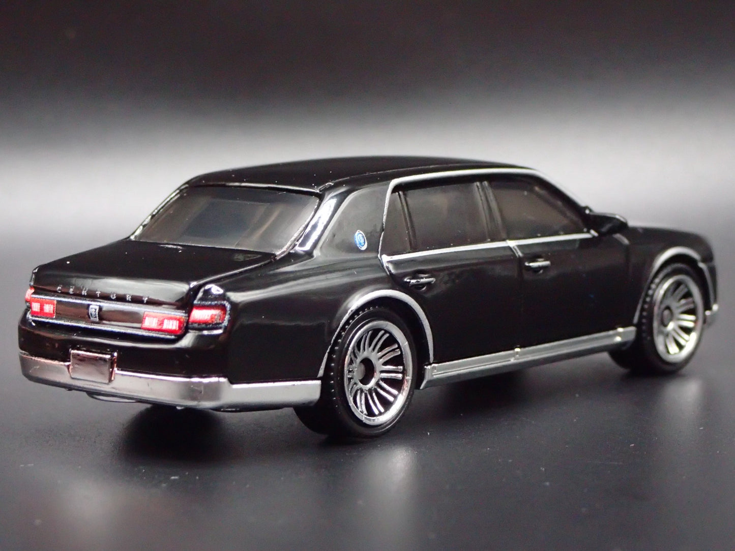 2018-2025 TOYOTA CENTURY LIMO LIMOUSINE 1/64 SCALE COLLECTIBLE DIECAST MODEL CAR