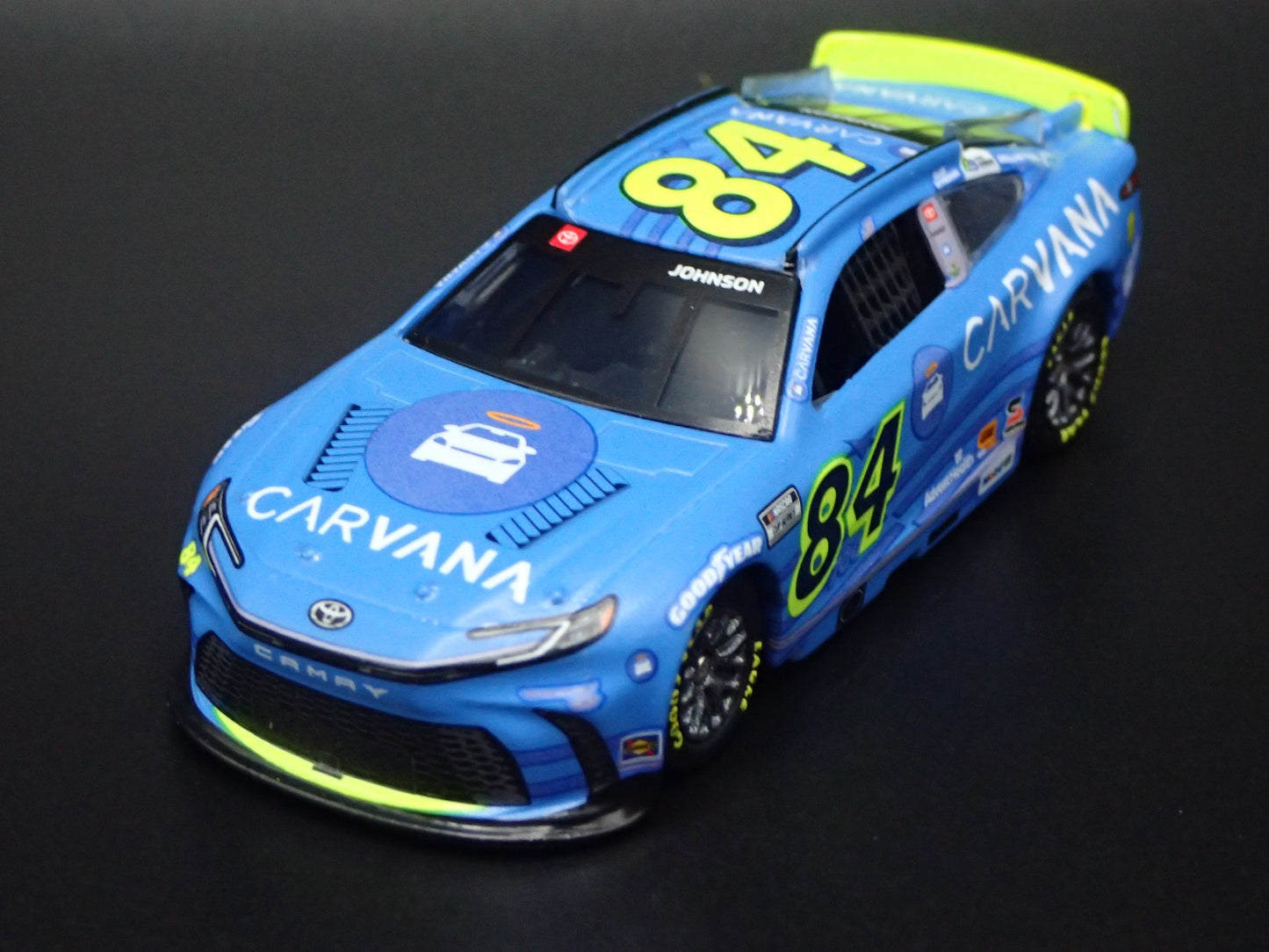 2025 25 TOYOTA CAMRY #84 JIMMIE JOHNSON CARVANA 700TH NASCAR 1:64 DIECAST CAR