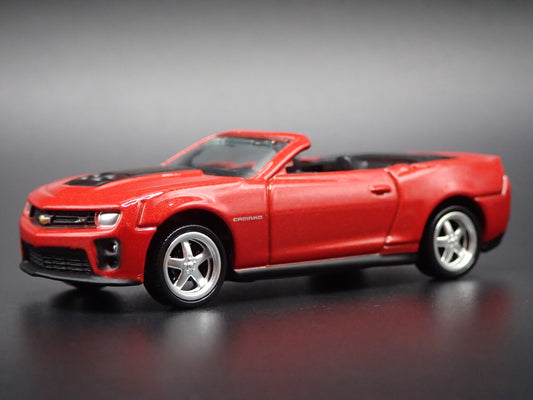 2013 CHEVY CHEVROLET CAMARO ZL1 CONVERTIBLE 1:64 SCALE DIORAMA DIECAST MODEL CAR