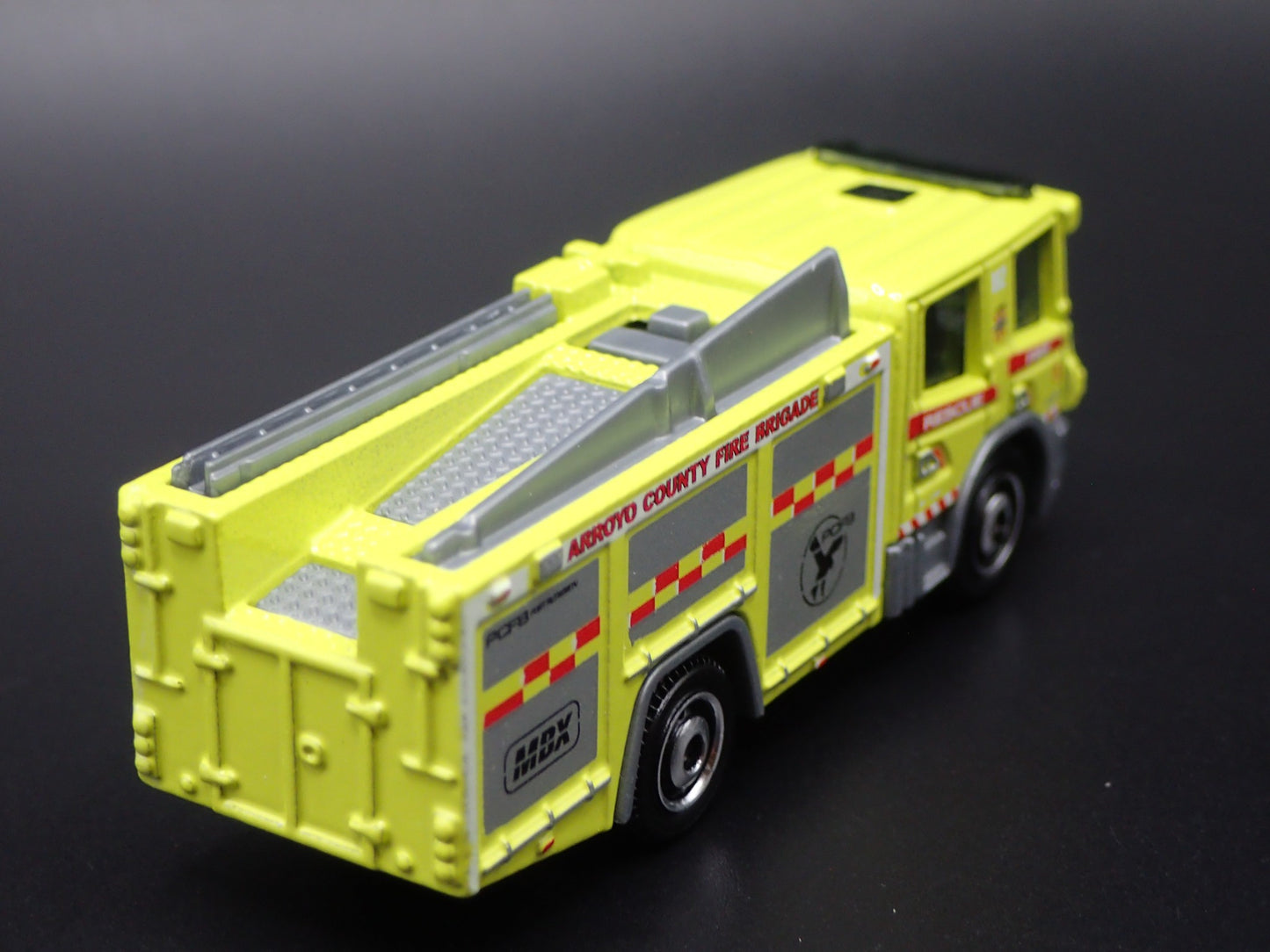 2016-2025 SCANIA P 360 FIRE TRUCK ARROYO COUNTY 1:64 MB SCALE DIECAST MODEL CAR