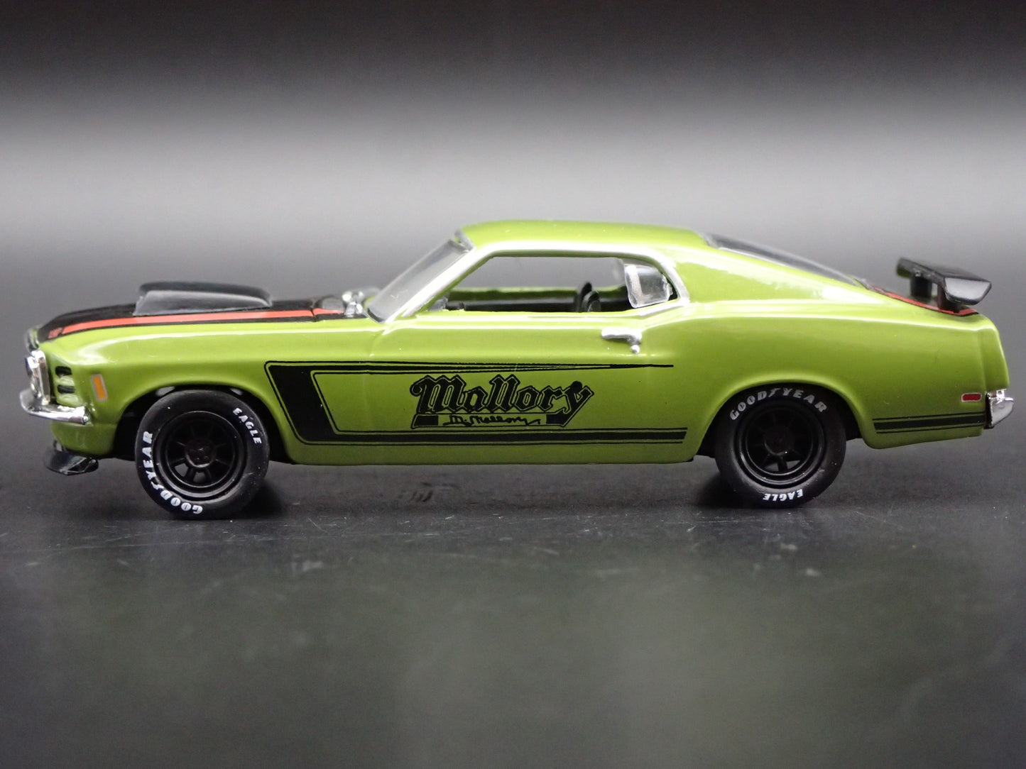1970 70 FORD MUSTANG BOSS 429 FASTBACK MALLORY RARE 1:64 SCALE DIECAST MODEL CAR
