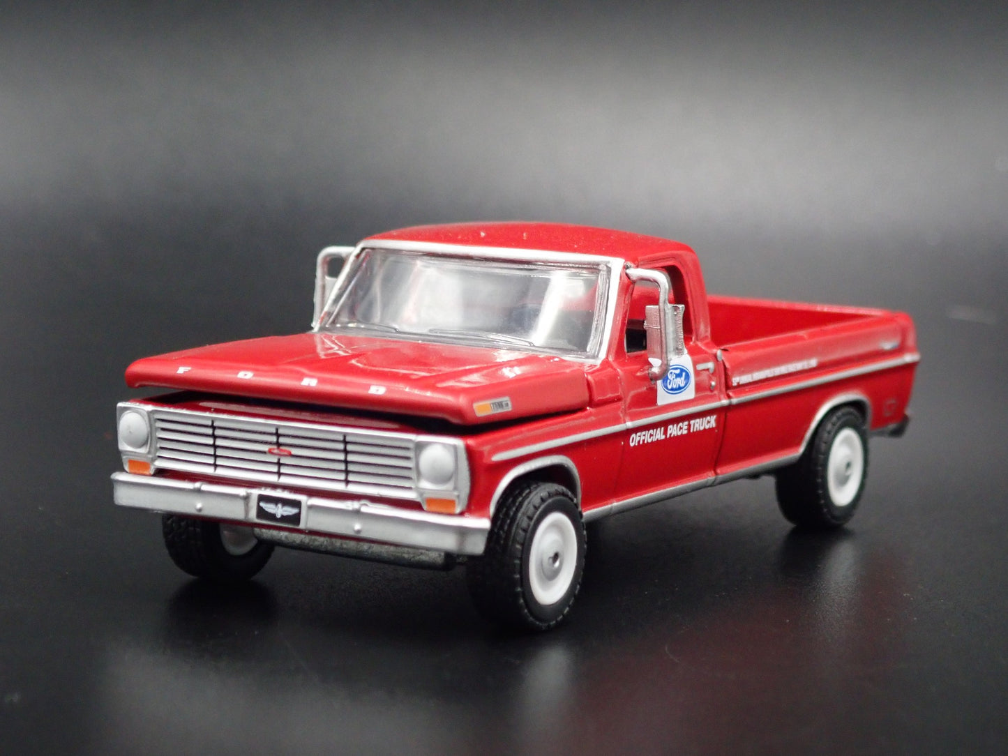 1968 FORD F100 PICKUP TRUCK INDIANAPOLIS 500 PACE 1:64 SCALE DIECAST MODEL CAR
