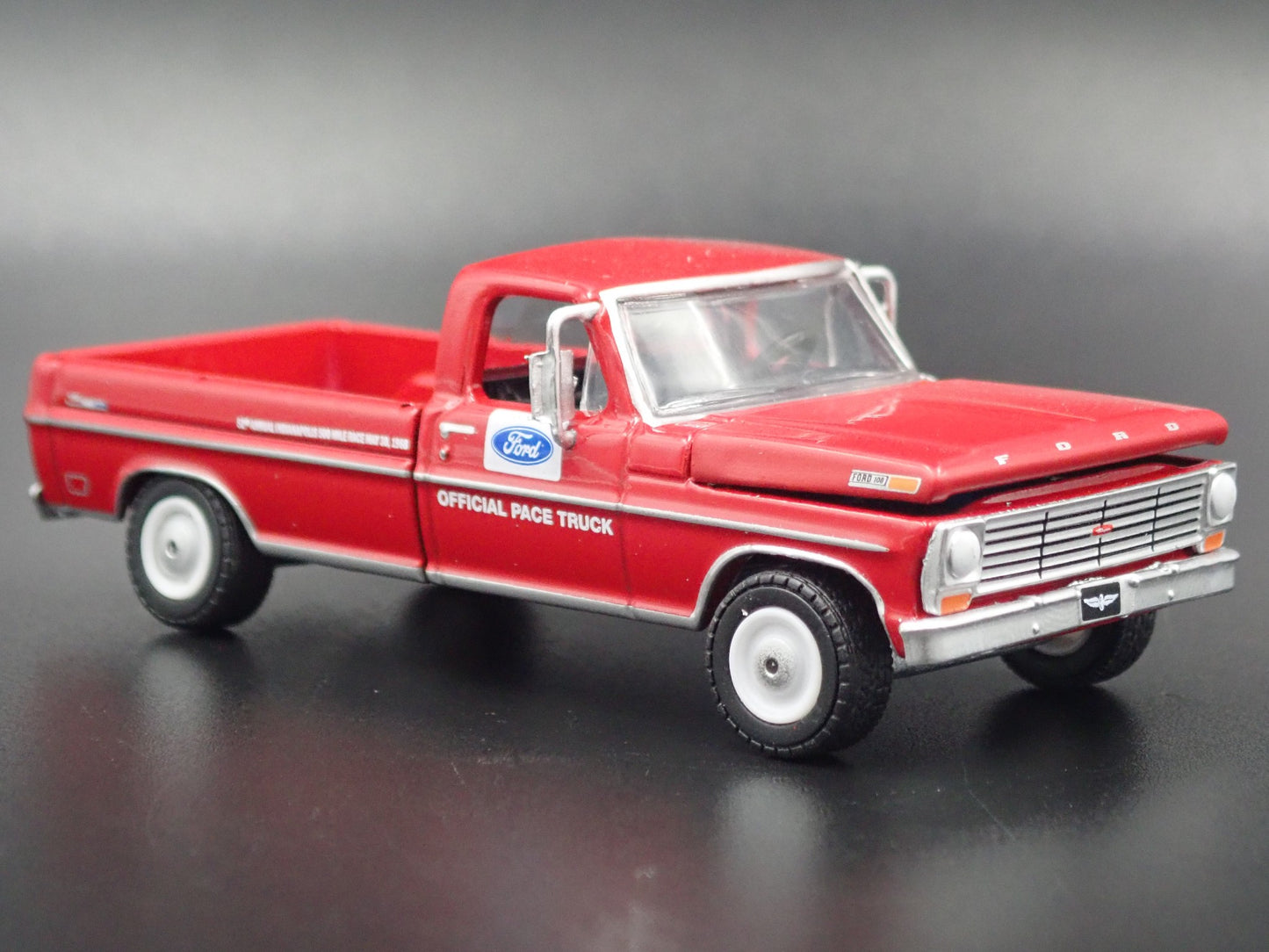 1968 FORD F100 PICKUP TRUCK INDIANAPOLIS 500 PACE 1:64 SCALE DIECAST MODEL CAR
