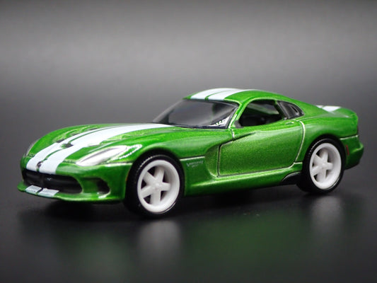 2013- 2017 DODGE VIPER GTC 1/64 SCALE COLLECTIBLE DIORAMA DIECAST MODEL CAR