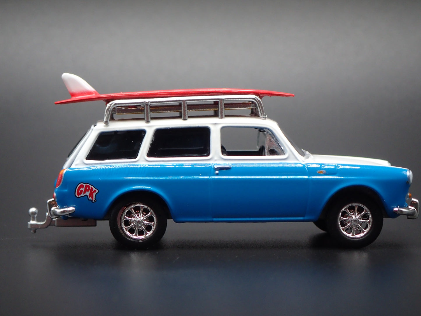 1961-1973 VW VOLKSWAGEN TYPE 3 SQUAREBACK GPK HITCH 1:64 SCALE DIECAST MODEL CAR