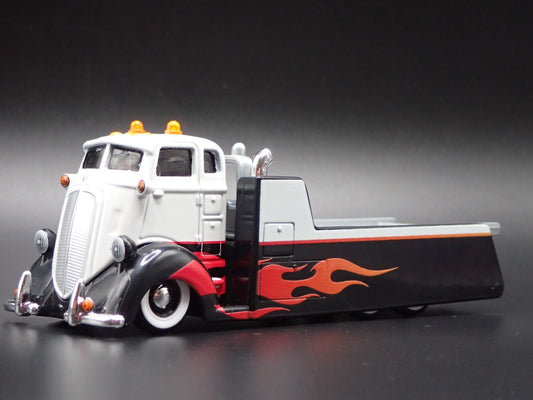 COE FLATBED CAR HAULER WHITE 1:64 SCALE COLLECTIBLE DIORAMA DIECAST MODEL CAR