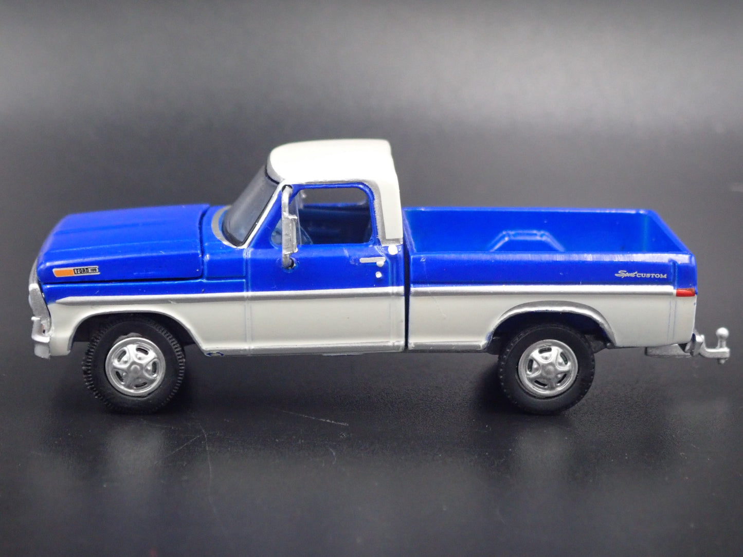 1972 FORD F100 SHORT BED PICKUP TRUCK W HITCH BLUE 1/64 SCALE DIECAST MODEL CAR