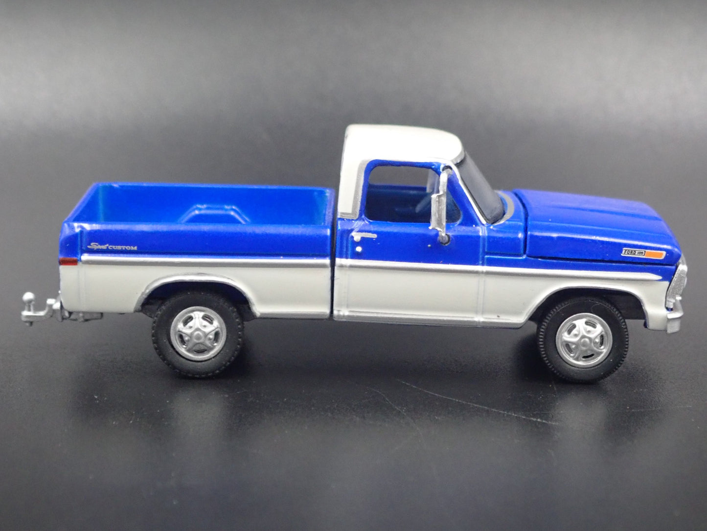 1972 FORD F100 SHORT BED PICKUP TRUCK W HITCH BLUE 1/64 SCALE DIECAST MODEL CAR