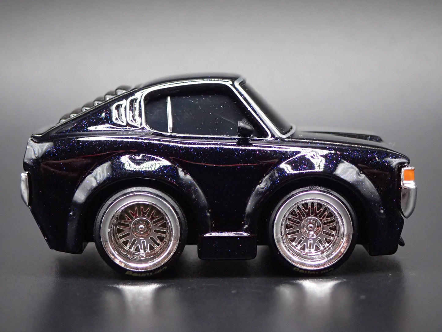 1970-1977 TOYOTA CELICA CAR TUNED JDM BLACK 1:64 SCALE DIORAMA DIECAST MODEL CAR