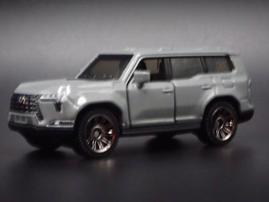 2024-2025 LEXUS GX SUV GRAY 1/64 SCALE COLLECTIBLE DIORAMA DIECAST MODEL CAR