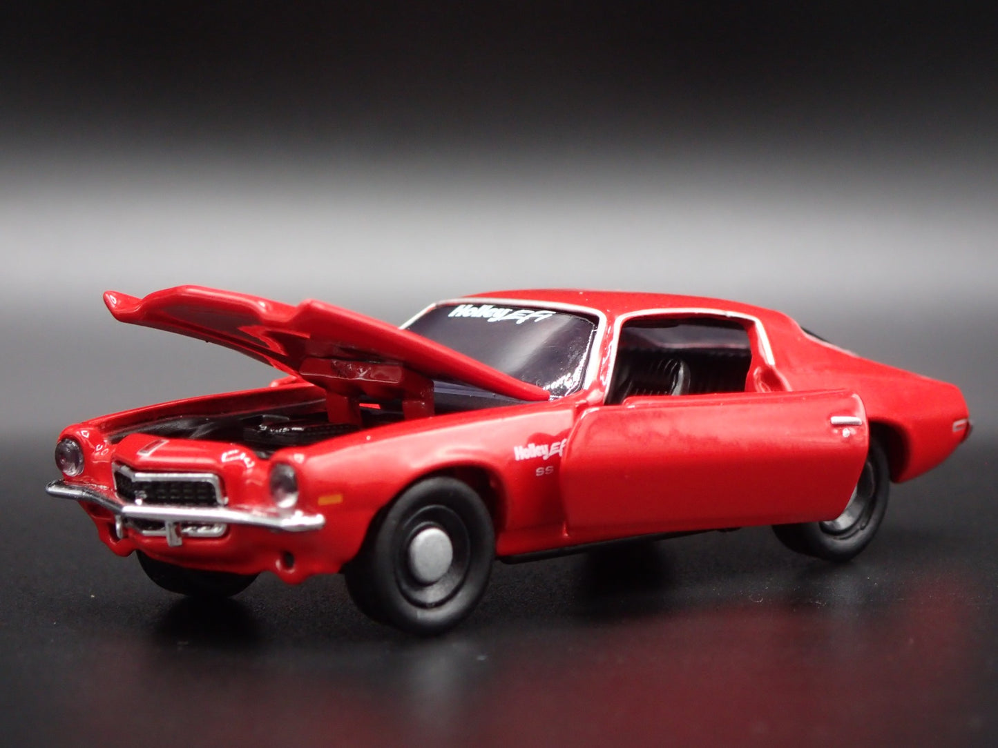 1971 71 CHEVY CHEVROLET CAMARO SS 396 HOLLY EFI RED 1:64 SCALE DIECAST MODEL CAR