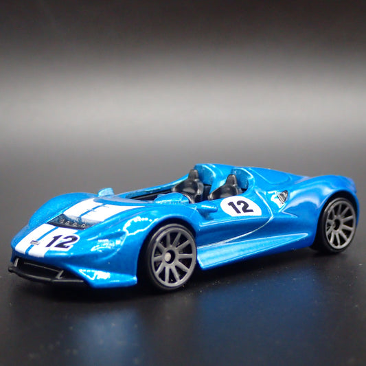 2020 20 MCLAREN ELVA SUPER CAR 1:64 SCALE COLLECTIBLE DIORAMA DIECAST MODEL CAR