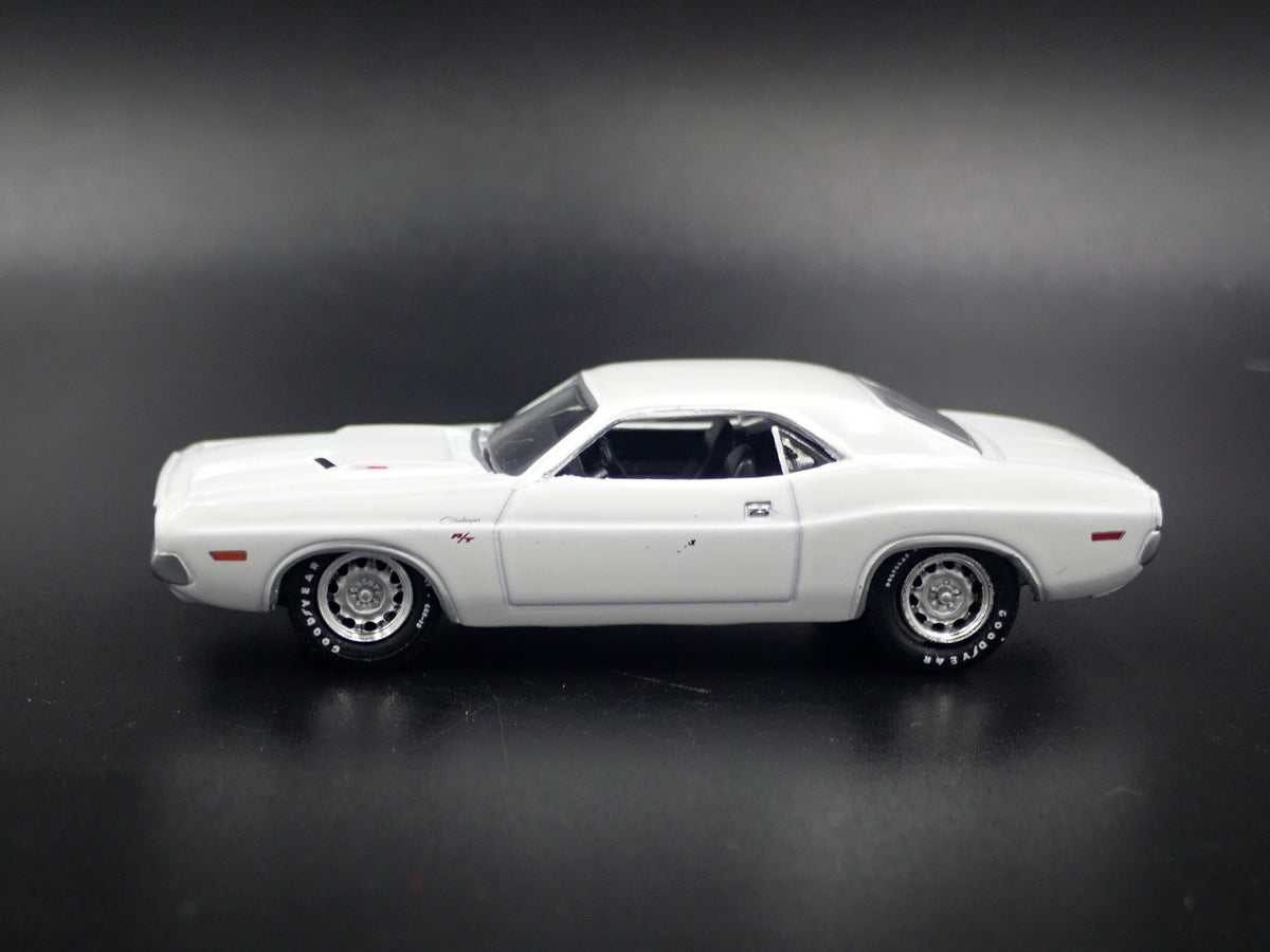 1970 70 DODGE CHALLENGER R/T VANISHING POINT RARE 1:64 SCALE DIECAST MODEL CAR-Burning Rubber Toy Company