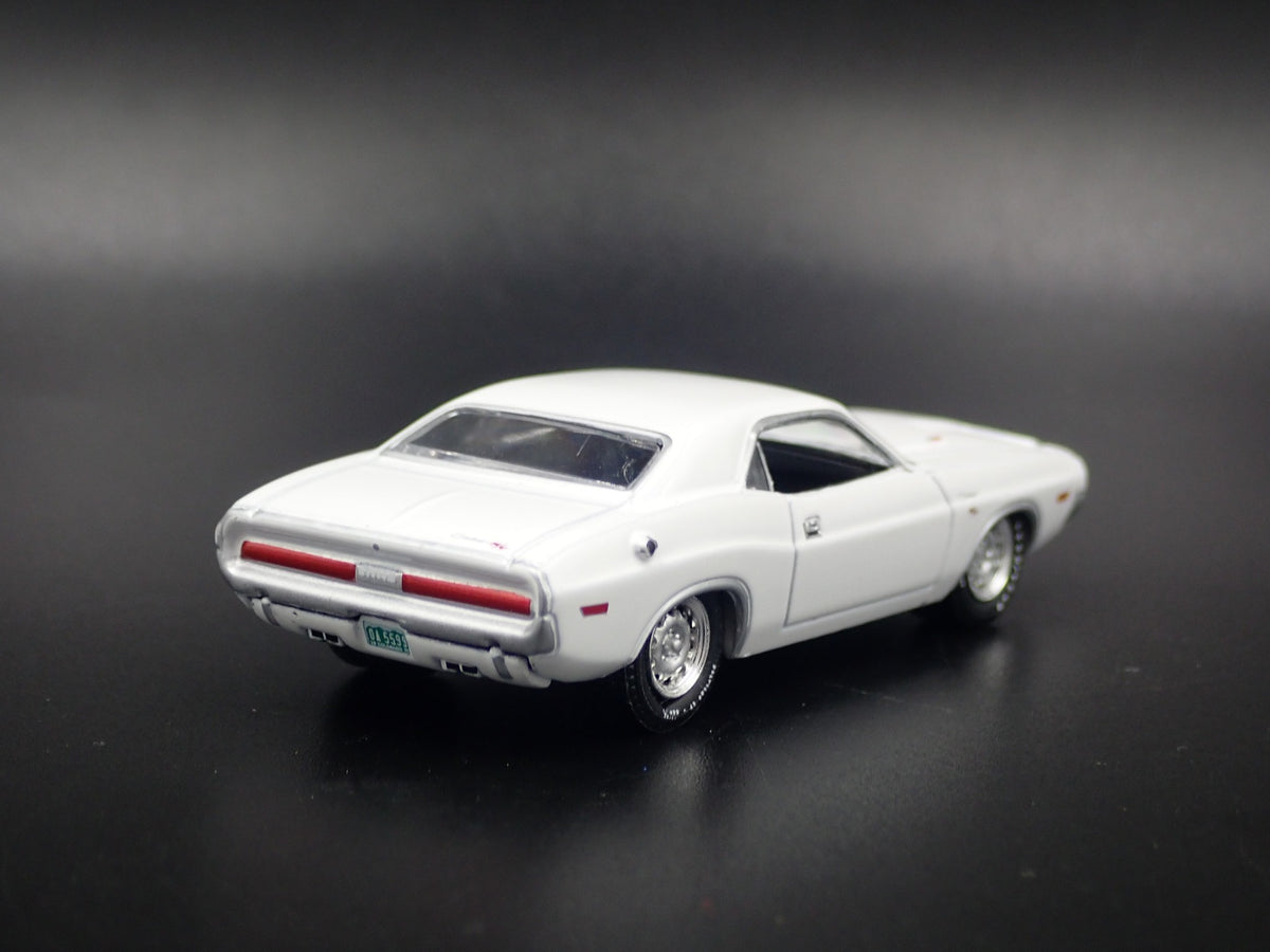 1970 70 DODGE CHALLENGER R/T VANISHING POINT RARE 1:64 SCALE DIECAST MODEL CAR-Burning Rubber Toy Company