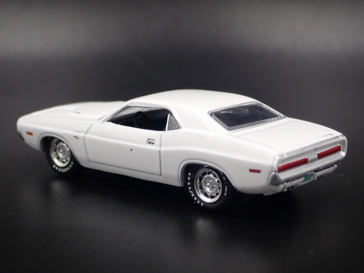 1970 70 DODGE CHALLENGER R/T VANISHING POINT RARE 1:64 SCALE DIECAST MODEL CAR-Burning Rubber Toy Company