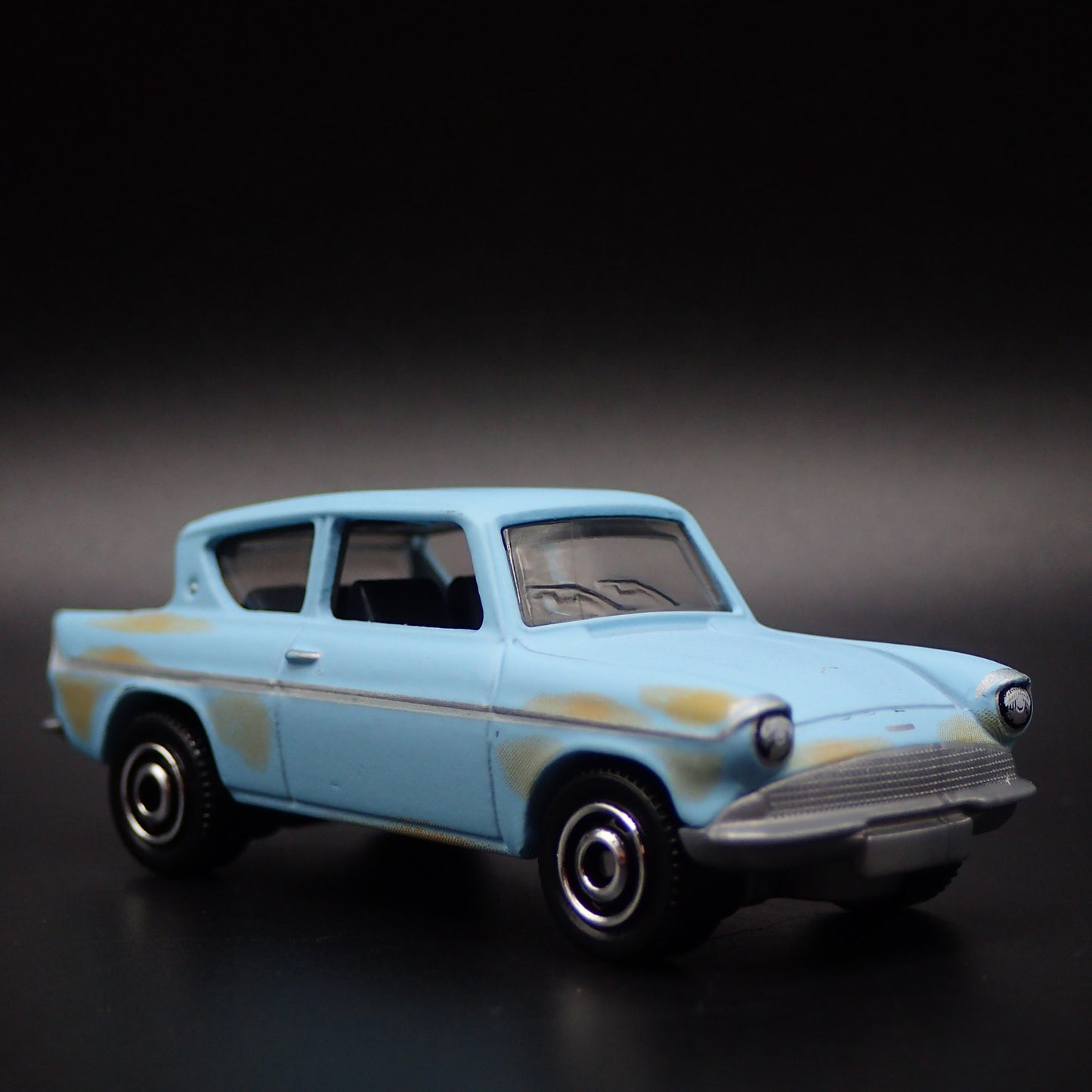 1959-1968 FORD ANGLIA 150E DELUXE RARE 1:64 SCALE DIORAMA DIECAST MODEL CAR