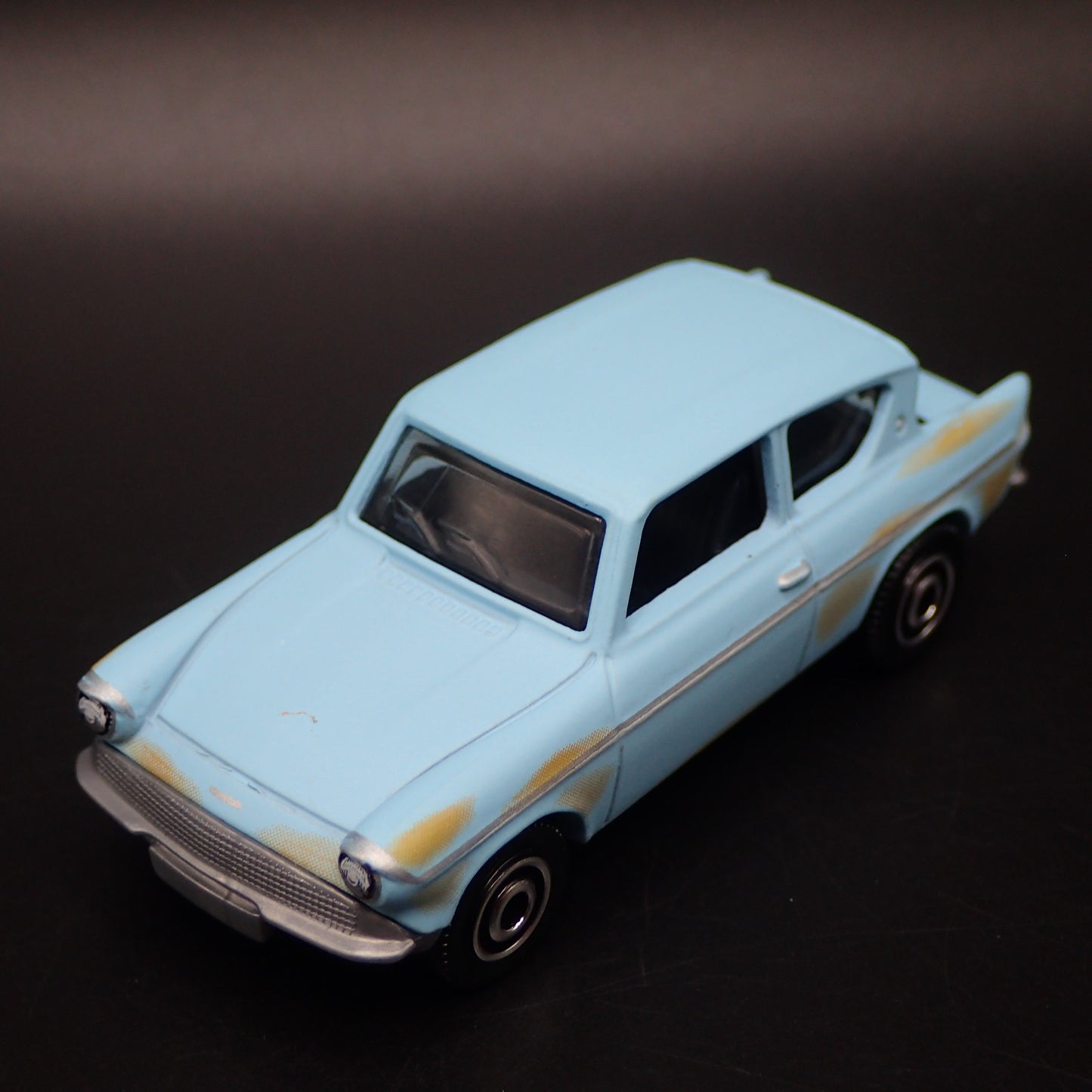 1959-1968 FORD ANGLIA 150E DELUXE HARRY POTTER 1:64 SCALE DIECAST MODEL CAR