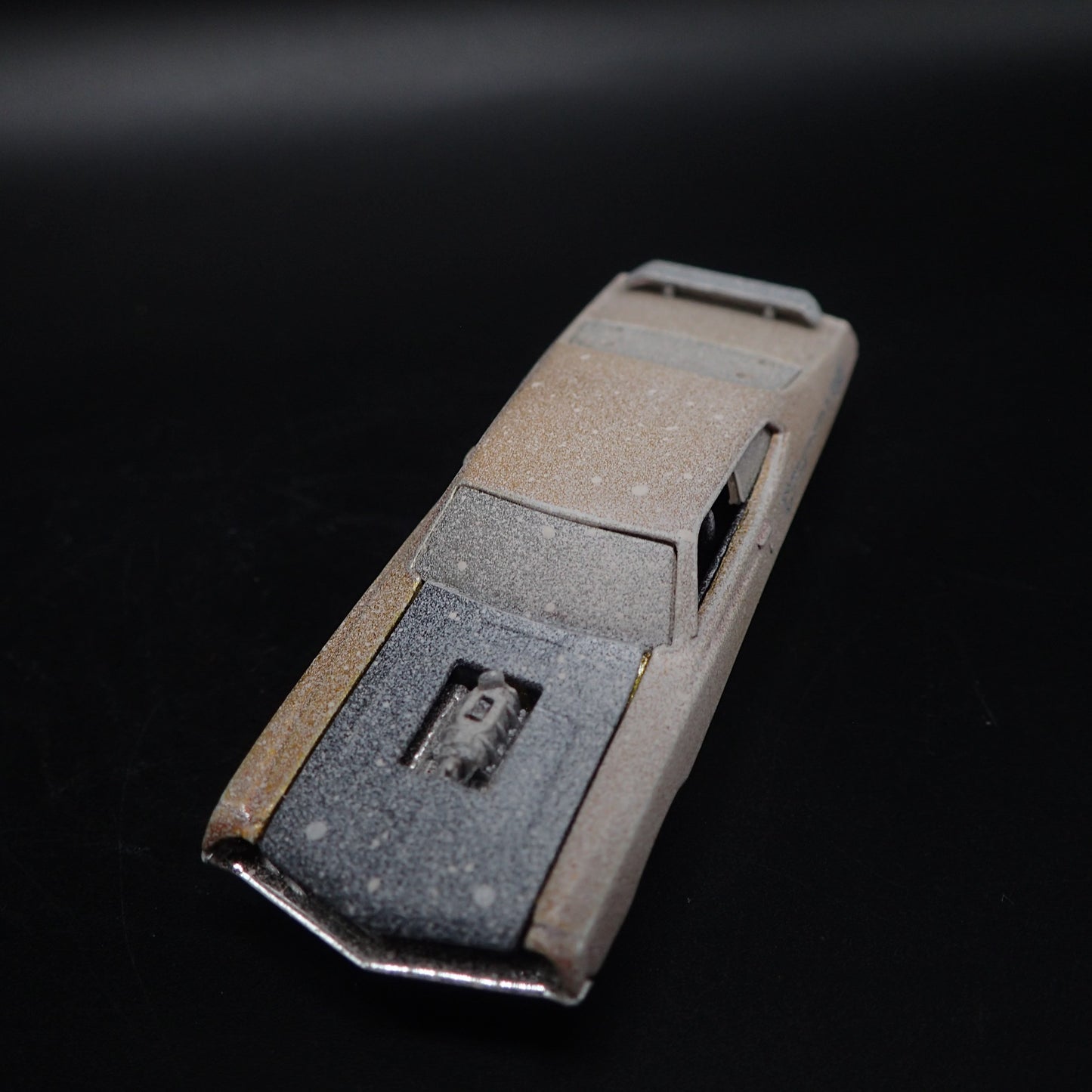 1970 70 FORD TORINO COBRA CUSTOM BARN FIND 1:64 SCALE DIORAMA DIECAST MODEL CAR