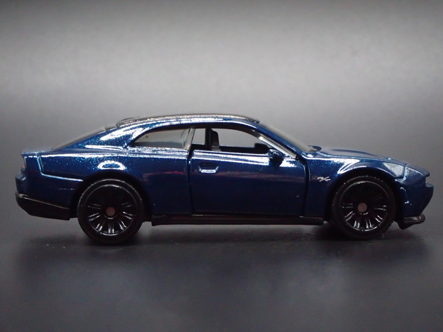2024-2025 DODGE CHARGER RT EV ELECTRIC BLUE 1:64 SCALE DIORAMA DIECAST MODEL CAR