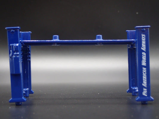 PAN AM 1:64 SCALE AUTO SHOP MECHANIC GARAGE 4 POST CAR LIFT DIORAMA MODEL PROP